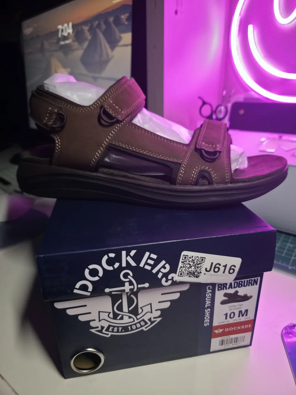Dockers brand new
